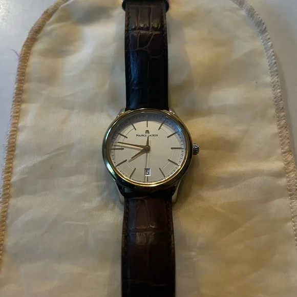 Maurice Lacroix Les Classiques Watch 38mm Silver Gold Tone Date (£1,600 MSRP!)
